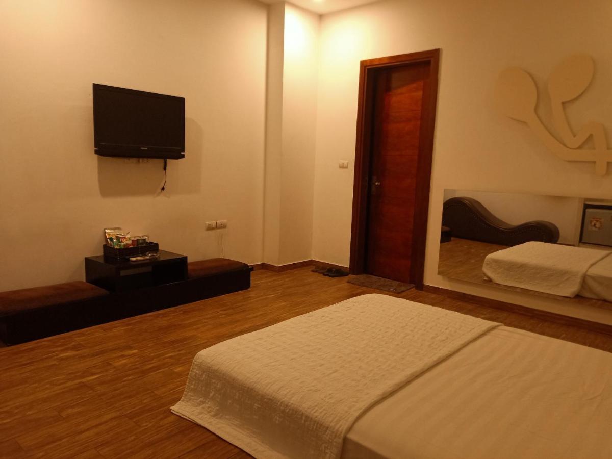 Blue Diamond Apartment Hotel Hanoi Zewnętrze zdjęcie
